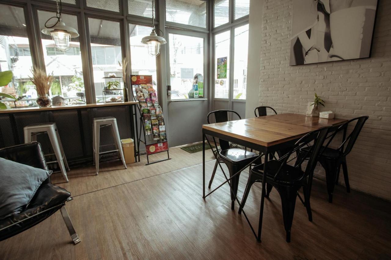 Fashen Poshtel Bed & Breakfast Chiang Mai Exterior foto